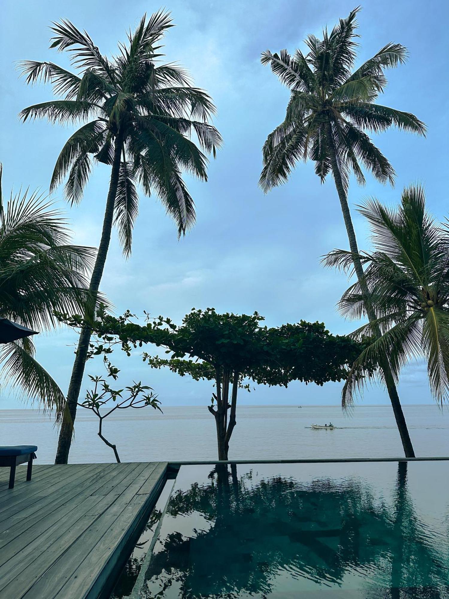 The Kirana Tembok Hotel Tejakula Exterior photo